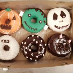 12 Donas HALLOWEEN